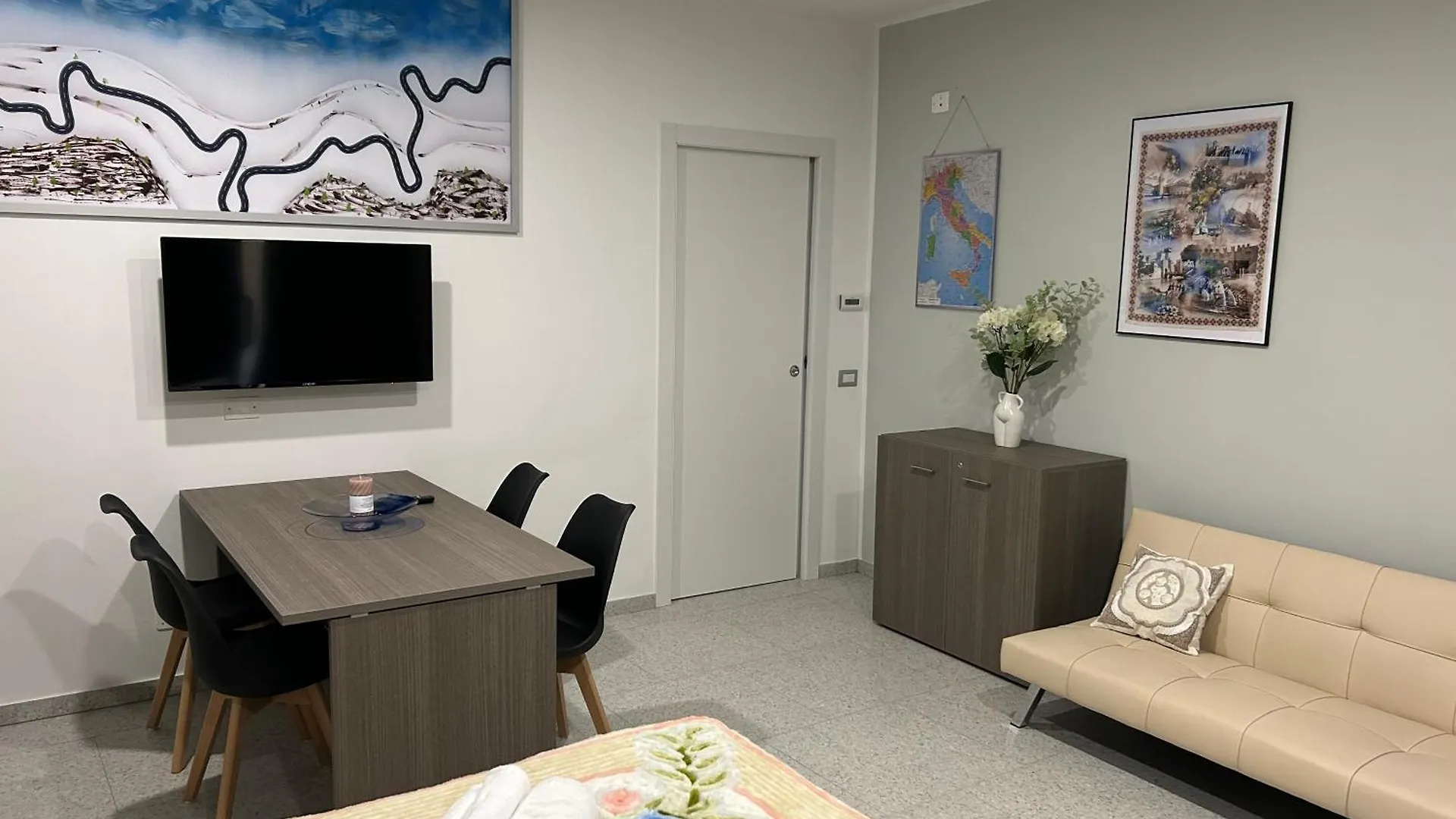 La Rosa Di Verona Apartment 0*,